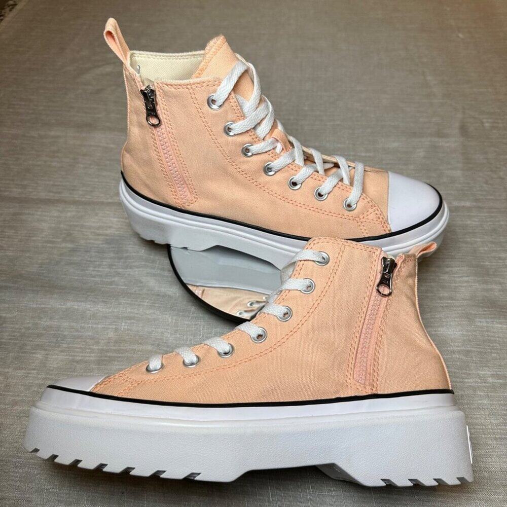 Converse Women Peach Canvas Chuck Taylor Lift Hi Platform Sneakers Size 7